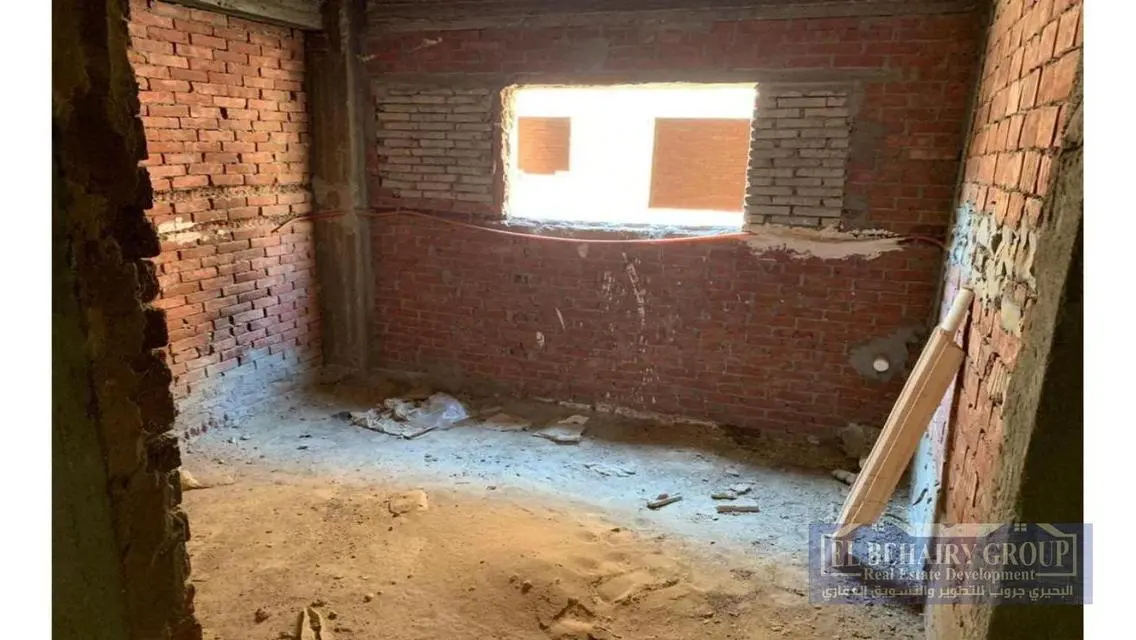 Luxurious Apartment for Sale with Spacious Layout