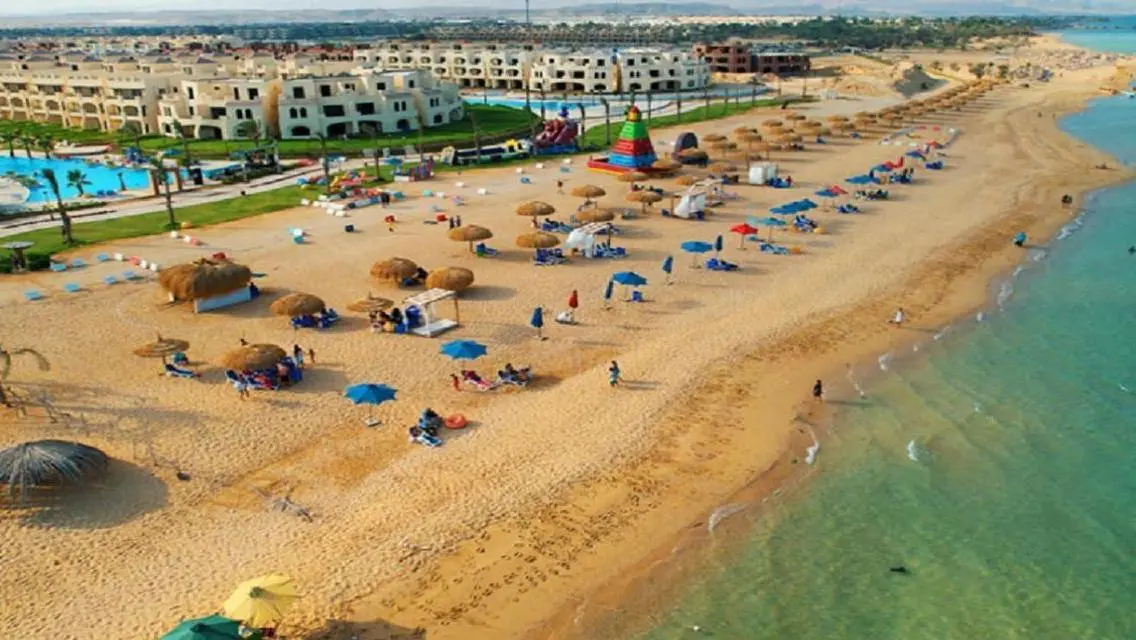 شقة فاخرة للبيع بإطلالة مميزة وبمساحة كبيرة
