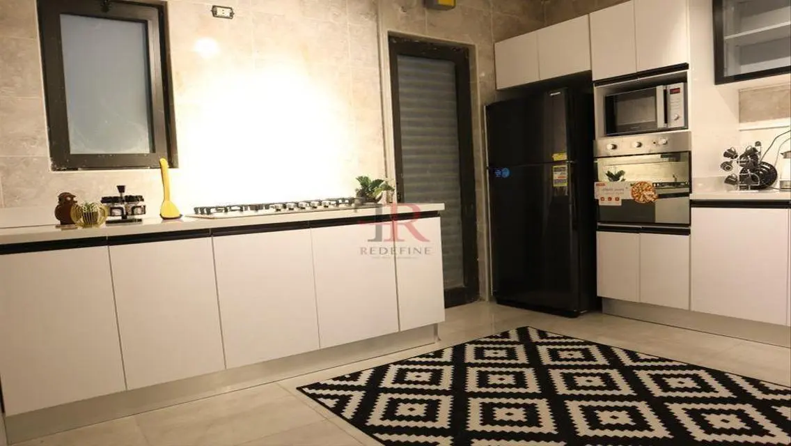 Stunning 85 Square Meter Apartment for Sale in the Heart of the City