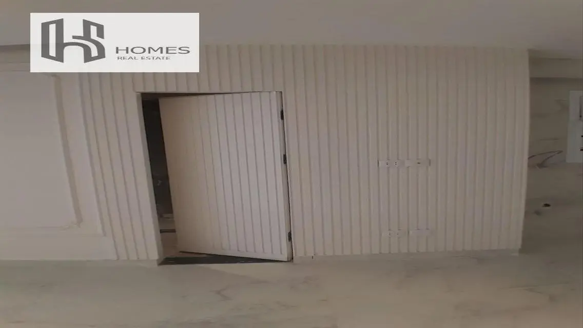 135 sqm Apartment with 2 Bedrooms for Rent