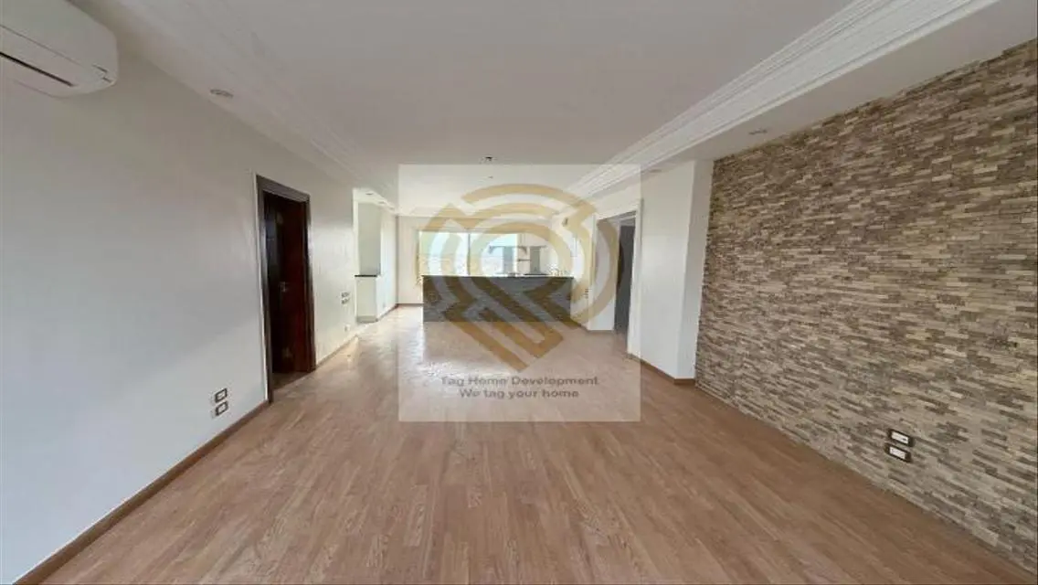 Luxury Villa for Sale at 120,000 EGP - 375 sqm with 4 Bedrooms and 3 Bathrooms