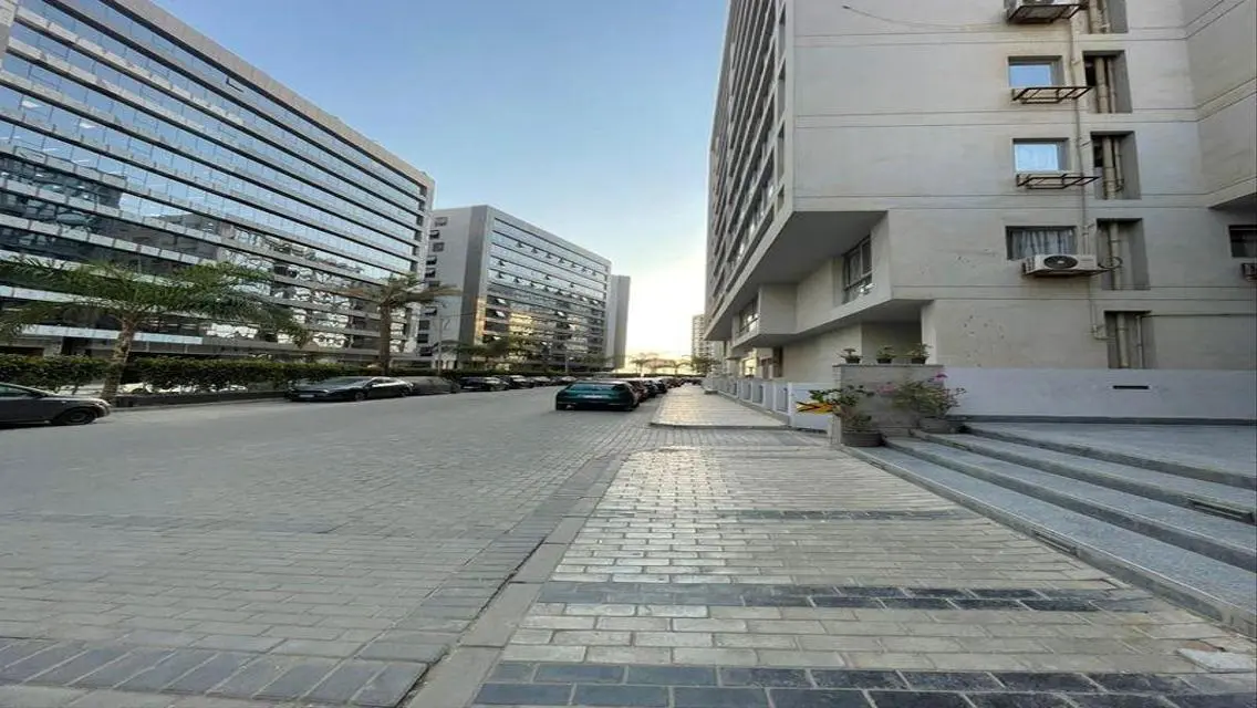Modern Tranquil Apartment for Sale at an Attractive Price