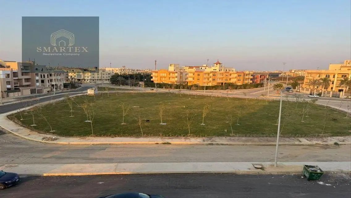 شقة فاخرة بمساحة مريحة مع إطلالة رائعة