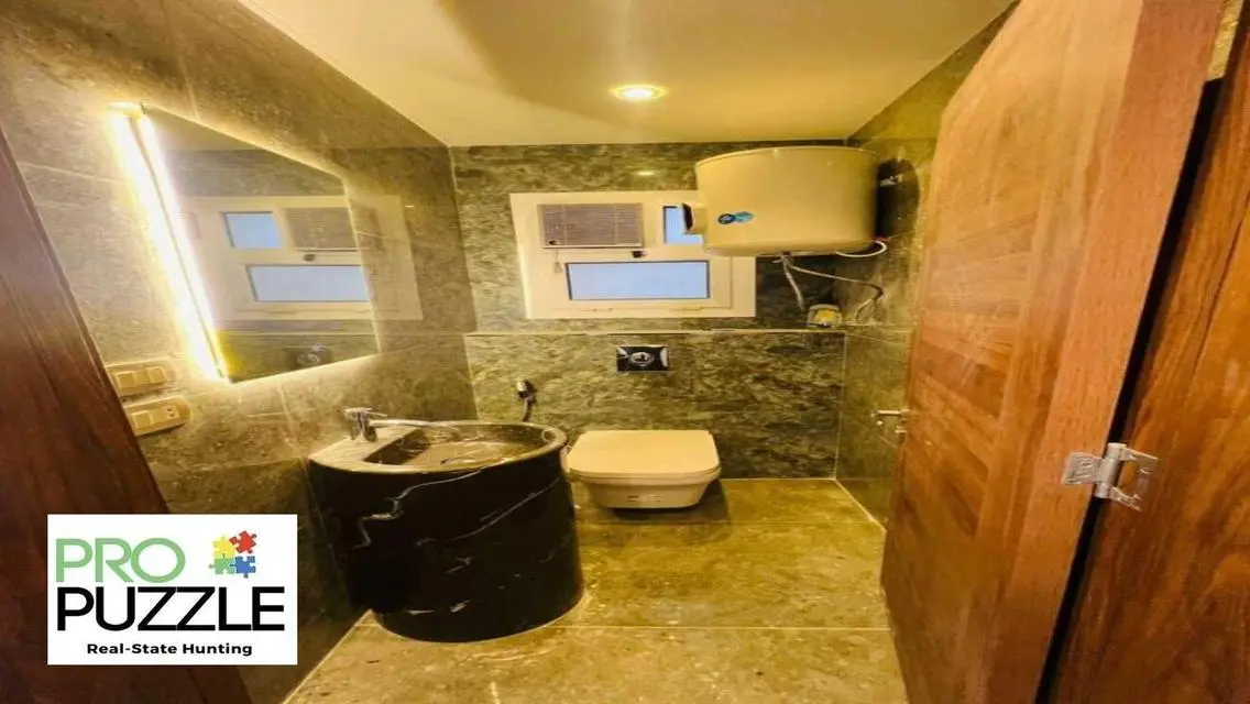 Apartment for Rent in Hyde Park