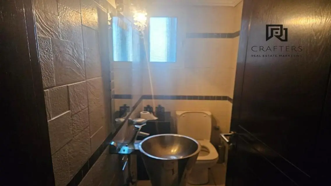 Stunning 3000 sqm Apartment for Rent