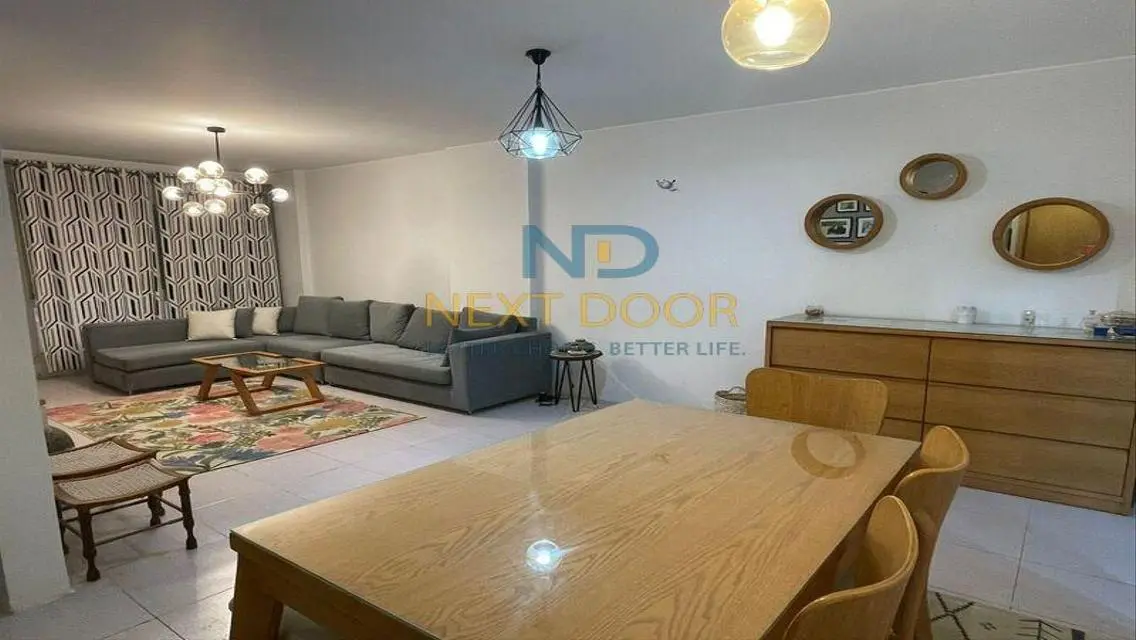 Luxury 130 sqm Apartment in the Heart of the City