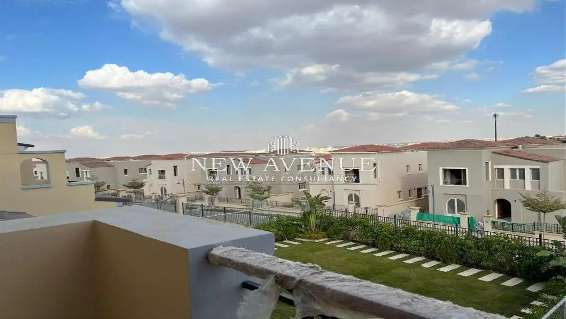 شقة فاخرة مع إطلالة رائعة للبيع بــ 26,000,000