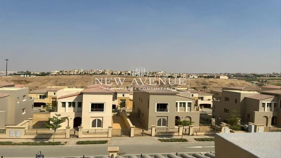 شقة فاخرة مع إطلالة رائعة للبيع بــ 26,000,000