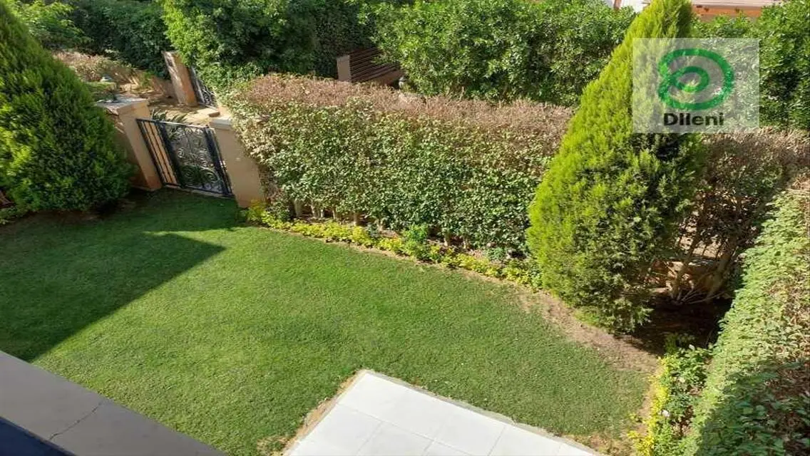 فيلا فاخرة للايجار بمساحة 227 متر
