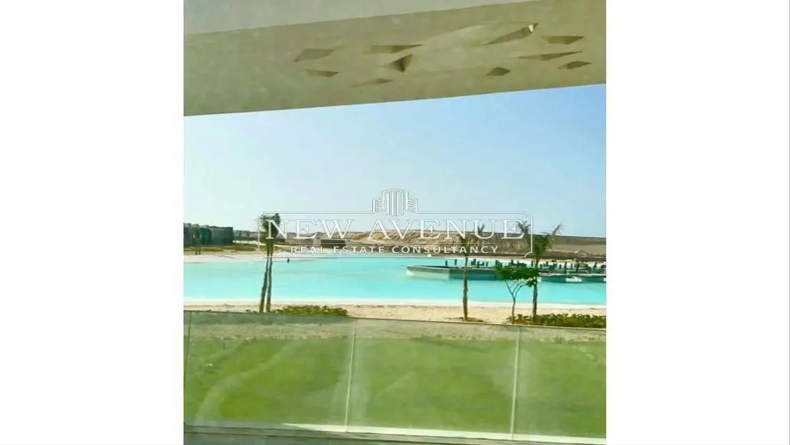 فيلا فاخرة بمساحة مميزة للبيع