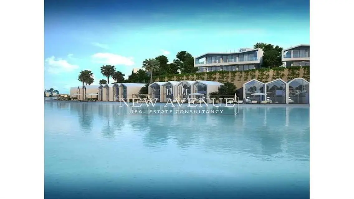 Luxurious Apartment with Private Garden and Excellent Amenities