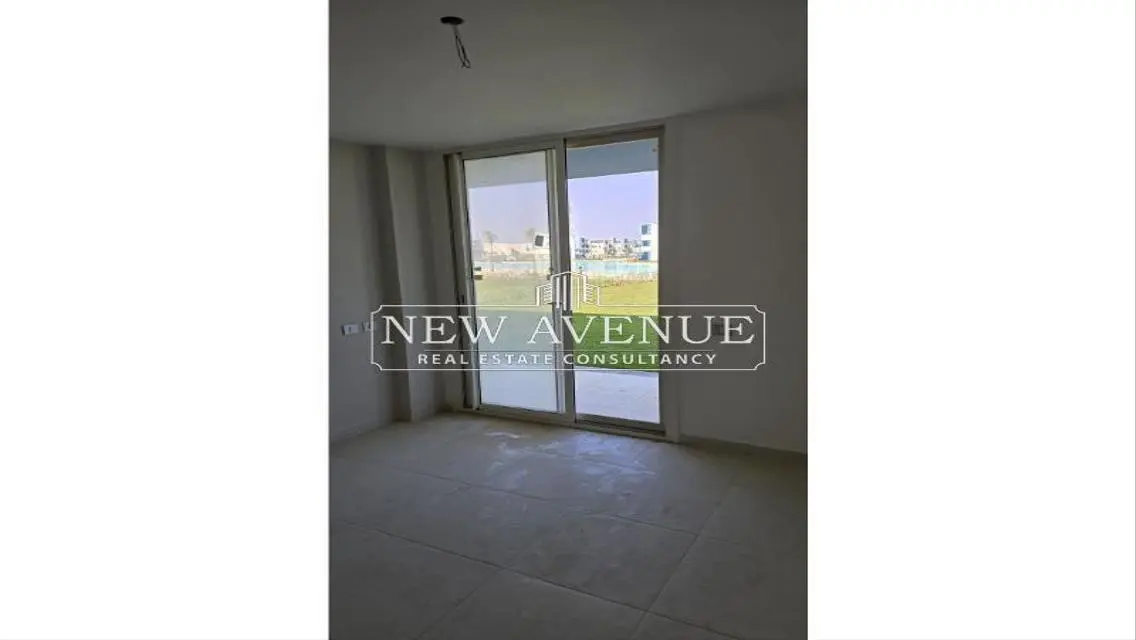 Luxurious Apartment with Private Garden and Excellent Amenities