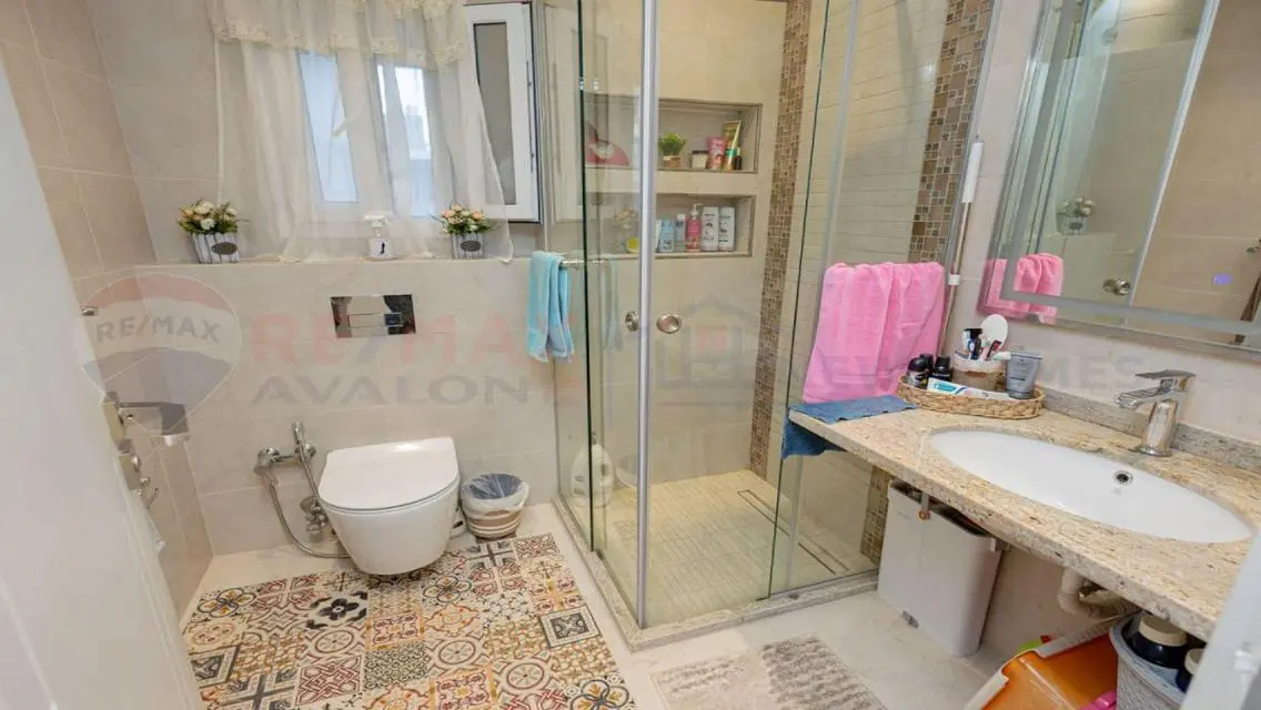 Luxury Apartment for Sale -220-