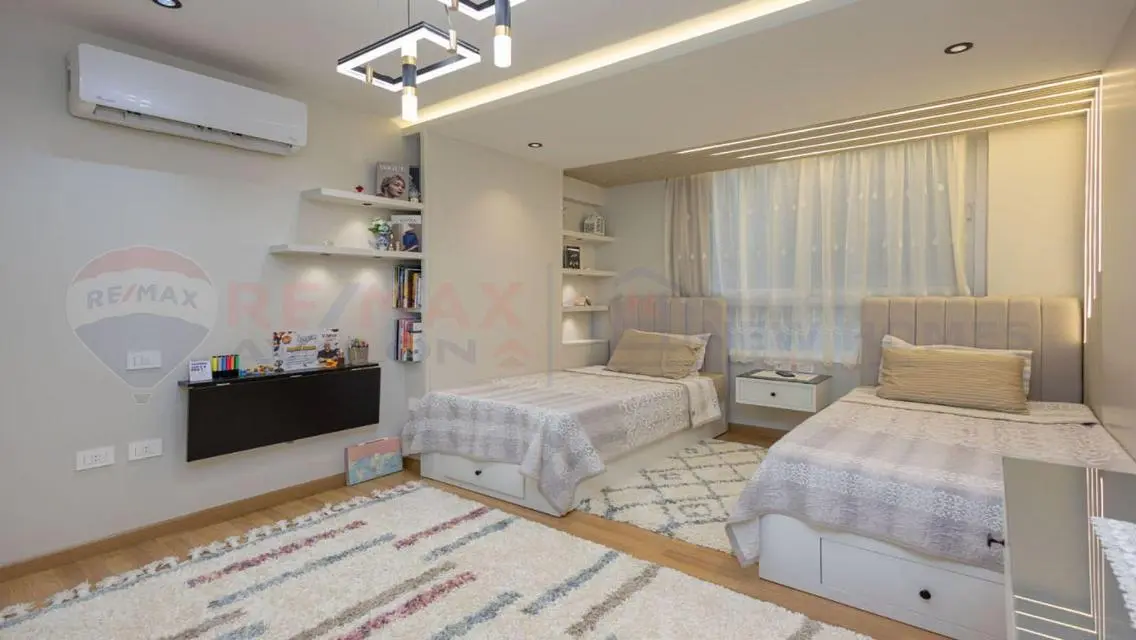 Luxury Apartment for Sale -220-