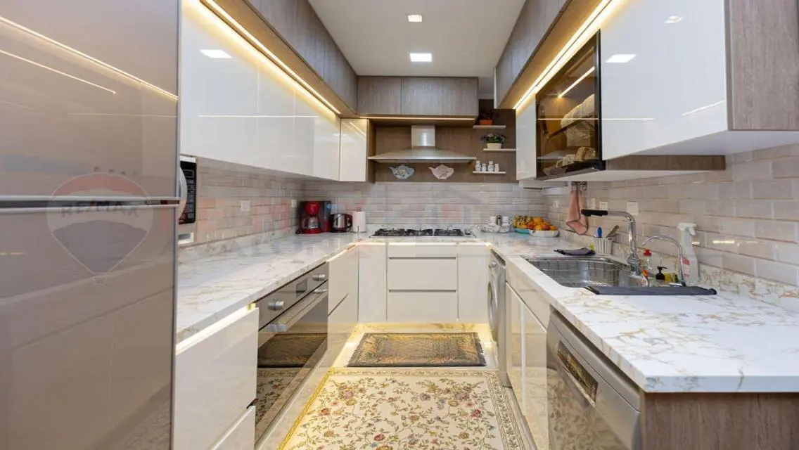 Luxury Apartment for Sale -220-