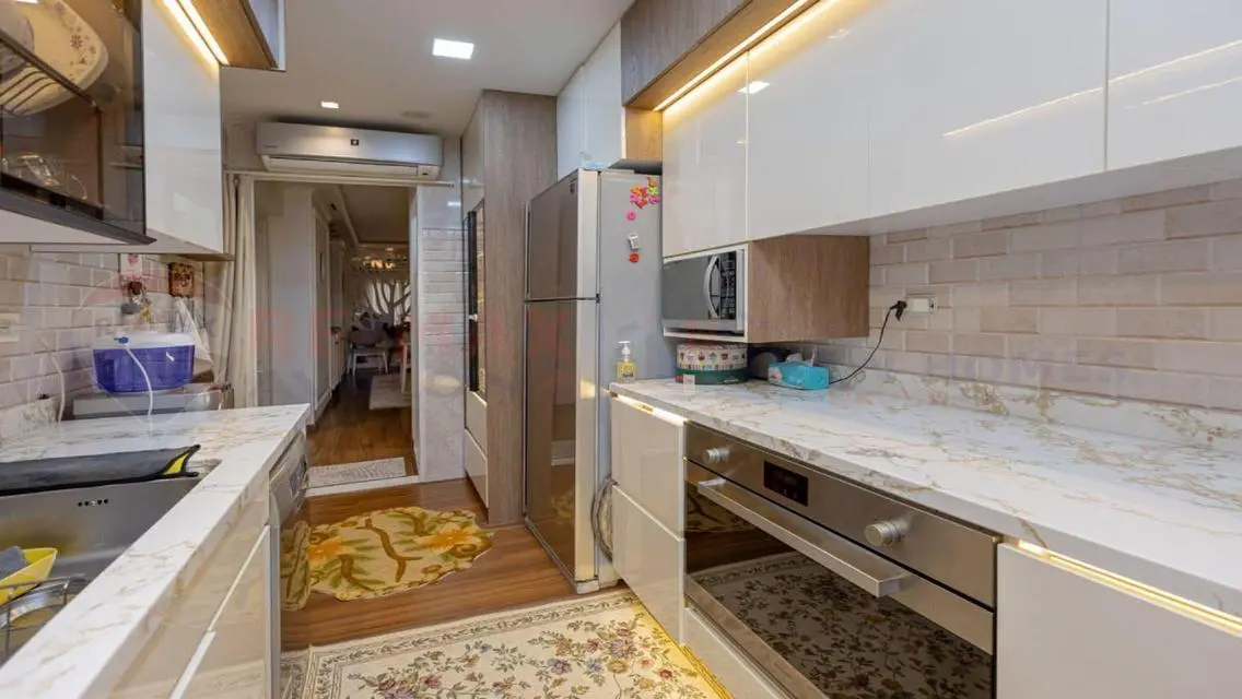 Luxury Apartment for Sale -220-