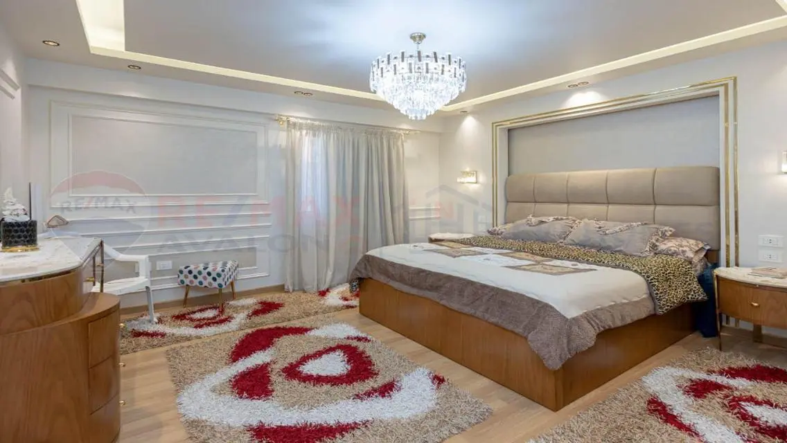 Luxury Apartment for Sale -220-