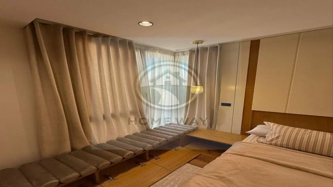 Luxury Apartment for Sale in a Modern City
