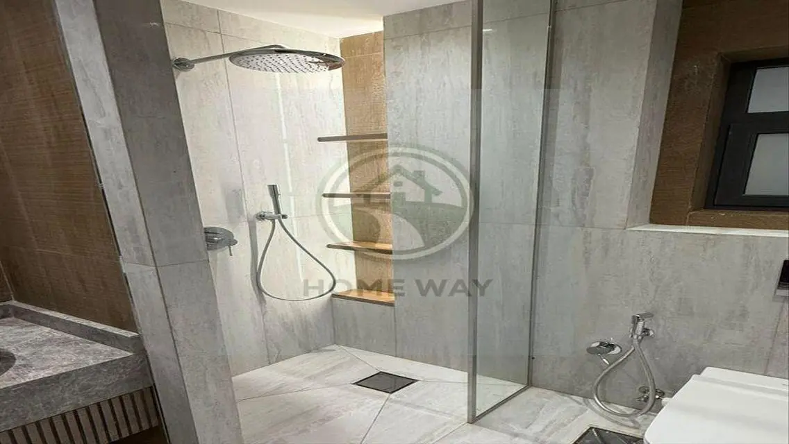 Luxury Apartment for Sale in a Modern City