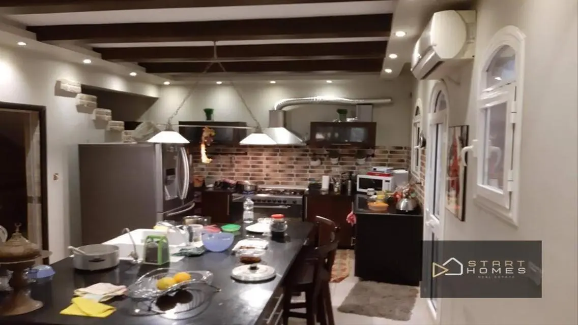 Stunning Apartment with Balcony and Security Guard in Prime Location