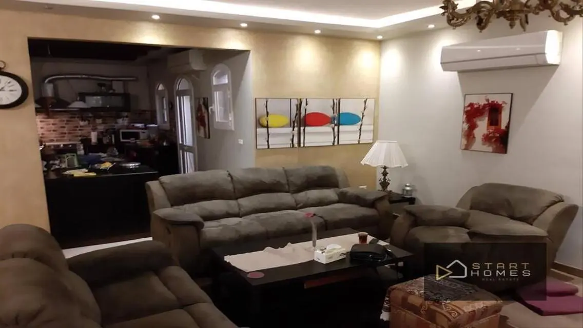 Stunning Apartment with Balcony and Security Guard in Prime Location