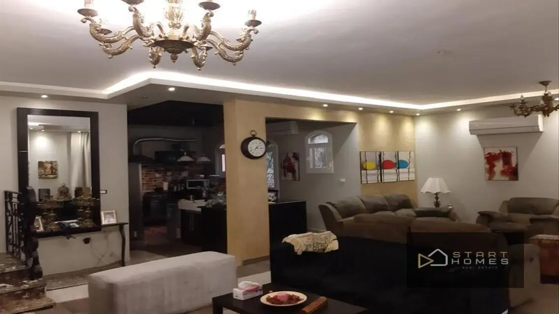Stunning Apartment with Balcony and Security Guard in Prime Location
