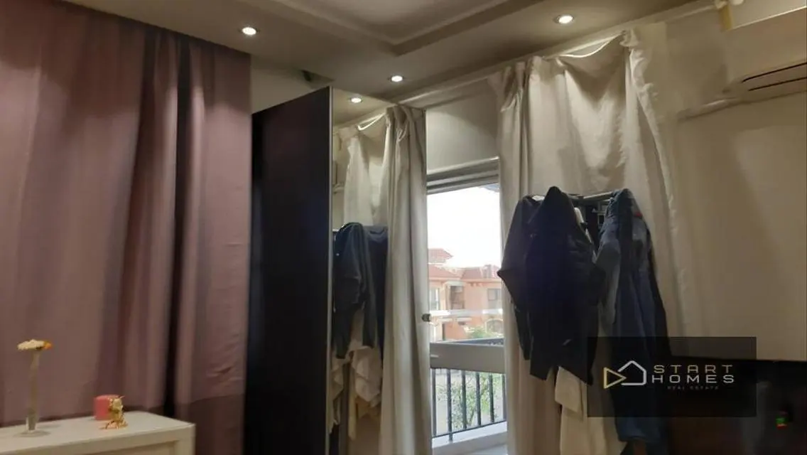 Stunning Apartment with Balcony and Security Guard in Prime Location