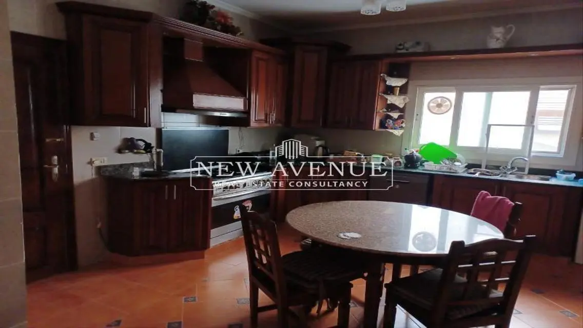 Luxury Villa with Private Garden and Amazing Amenities