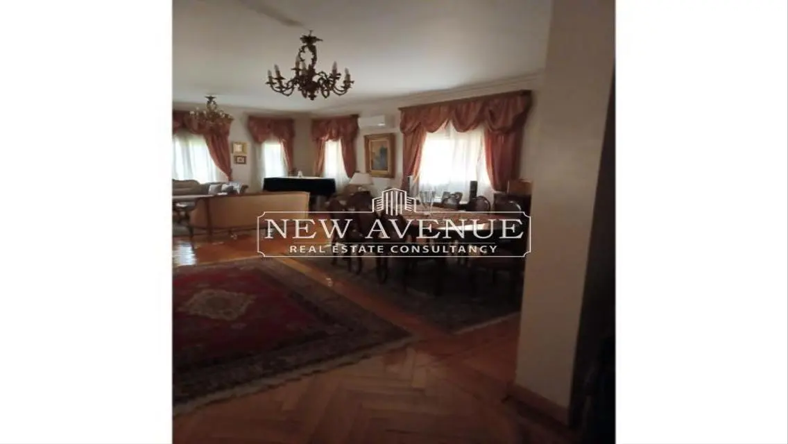 Luxury Villa with Private Garden and Amazing Amenities