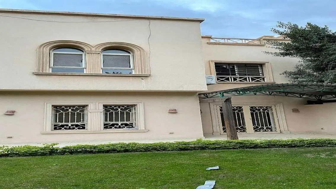 شقة فاخرة للبيع بأسعار مغرية في منطقة مميزة