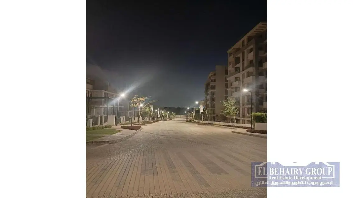 Luxurious Apartment of 192 m² with Balcony and Security Guard