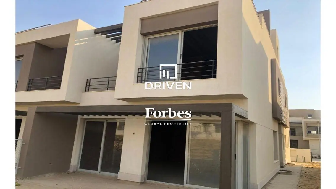 Luxury Apartment for Sale with Spacious Design and Private Pool