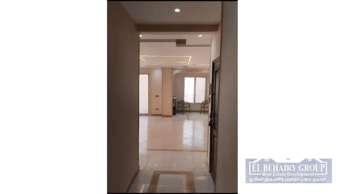 Luxurious Apartment with Spacious Design