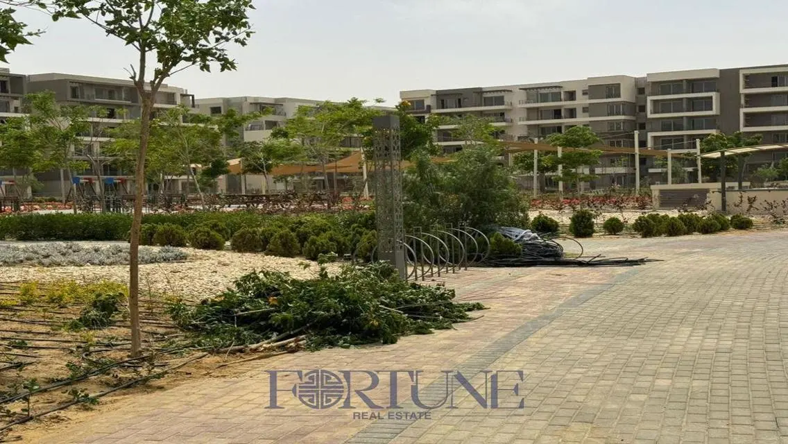 Apartment for Sale in Palm Hills - New Cairo