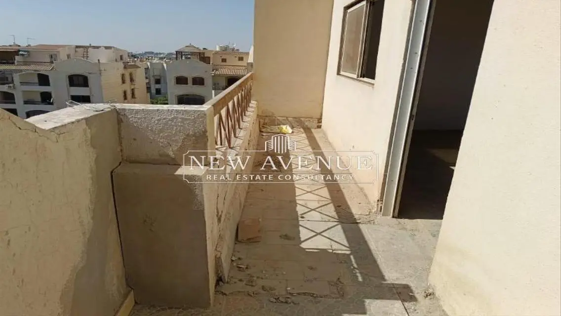 Luxury Three-Bedroom Apartment with Study in Prime Location