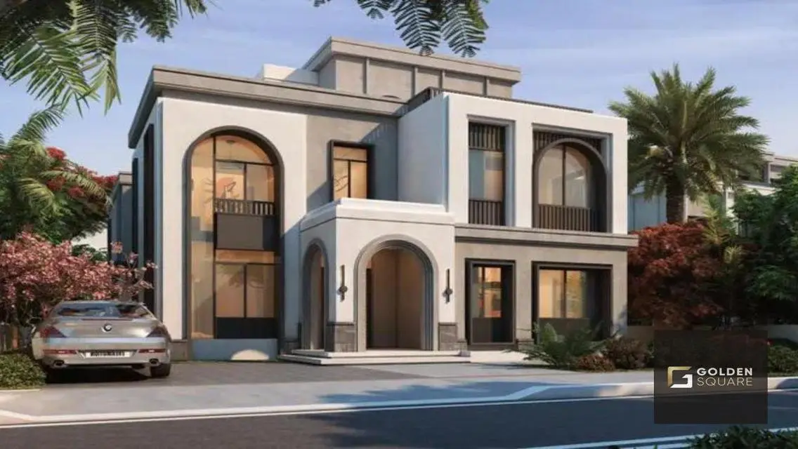 Luxurious Apartment with Spacious Layout in the City Center