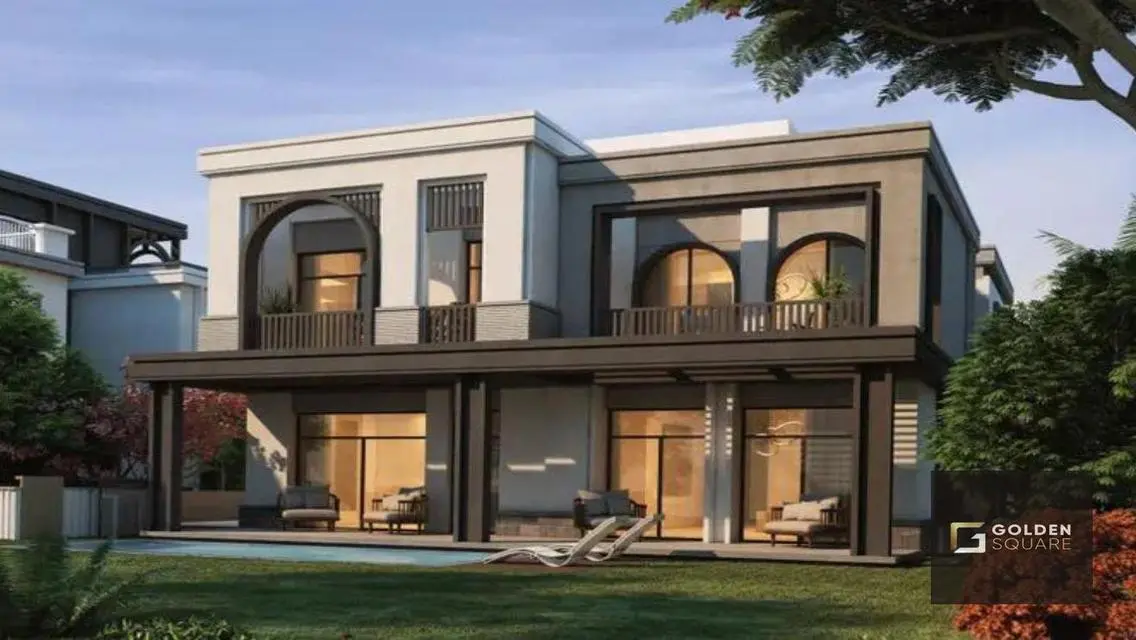 Luxurious Apartment with Spacious Layout in the City Center
