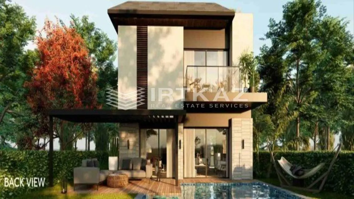 Luxury 3-Bedroom Apartment with Garden and Shared Pool