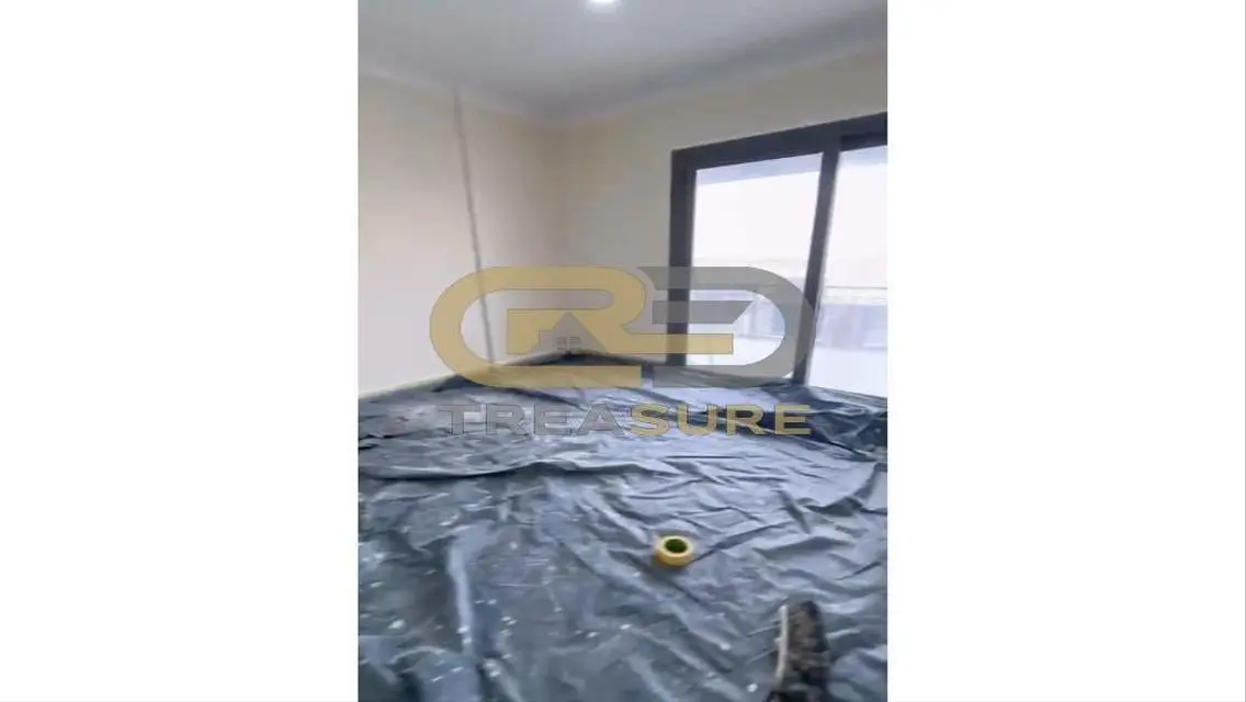 شقة فاخرة للإيجار بمساحة مريحة