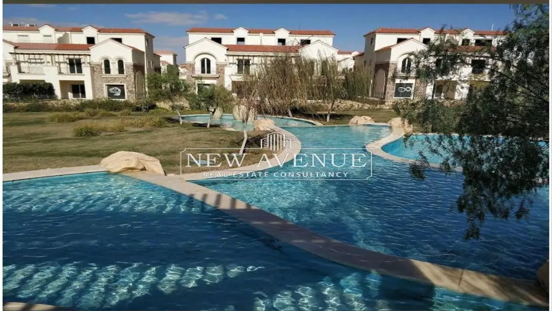 Luxurious Apartment with Private Garden in Prime Location