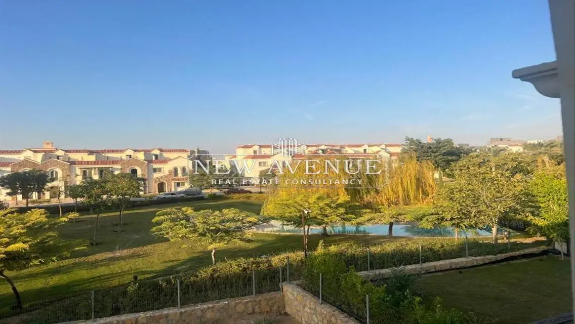 Luxurious Apartment with Private Garden in Prime Location