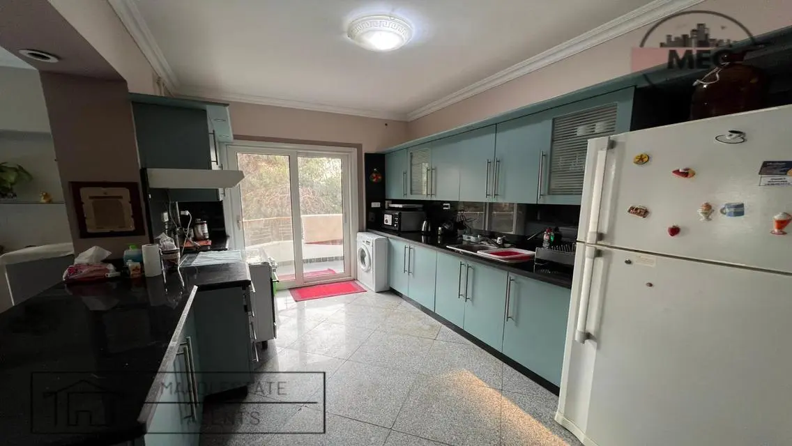 Apartment for Sale with Security and Stunning View