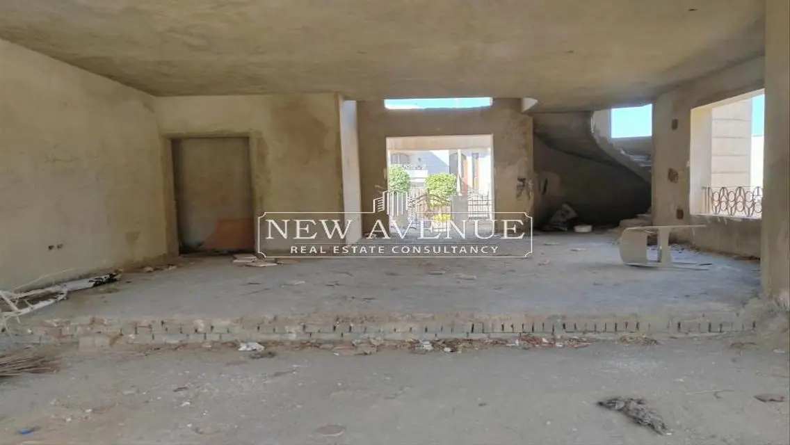 Luxury Villa for Sale in Prime Location
