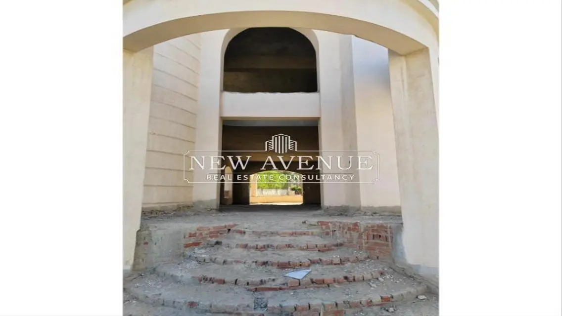 Luxury Villa for Sale in Prime Location