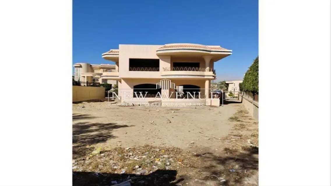 Luxury Villa for Sale in Prime Location