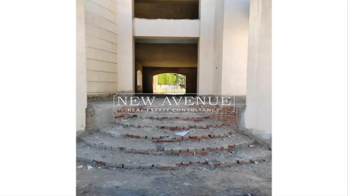 Luxury Villa for Sale in Prime Location