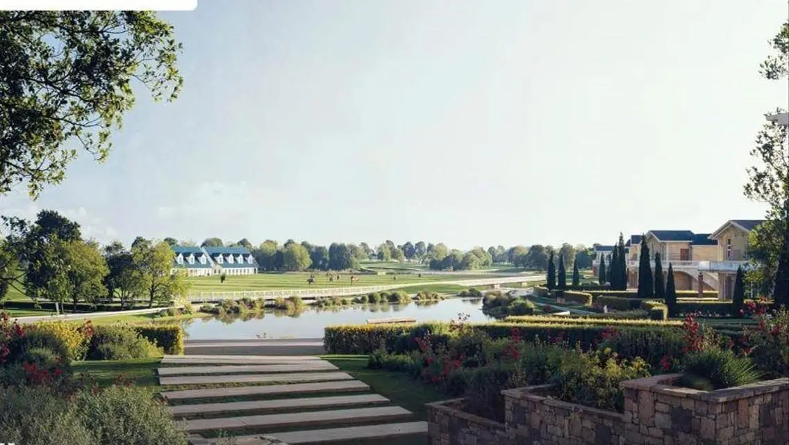 Luxury Apartment with Lakeside View at an Attractive Price