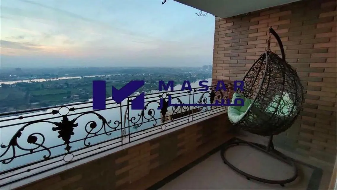 Luxury Apartment for Sale with Lake View