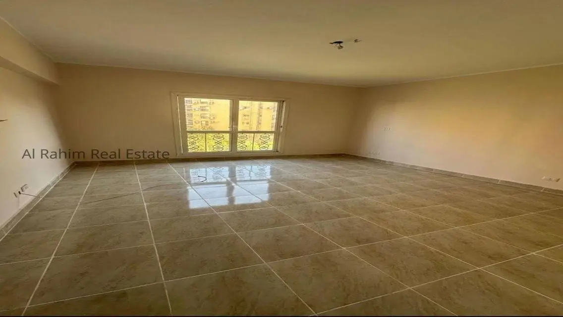 Apartment for Sale in a Vibrant Area