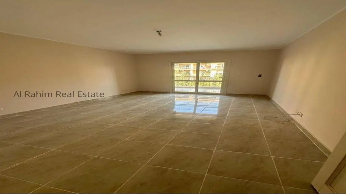 Apartment for Sale in a Vibrant Area